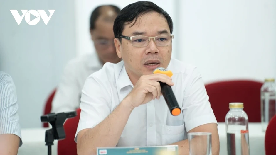 Công nhân mất 20 năm lao động, không chi tiêu mới đủ tiền mua căn hộ giá 1 tỷ đồng Công nhân mất 20 năm lao động, không chi tiêu mới đủ tiền mua căn hộ giá 1 tỷ đồng