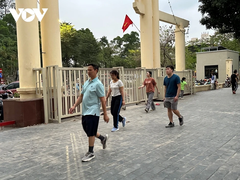 Công viên ở Hà Nội “thay áo mới”, mở lối cho nhịp sống xanh Công viên ở Hà Nội “thay áo mới”, mở lối cho nhịp sống xanh