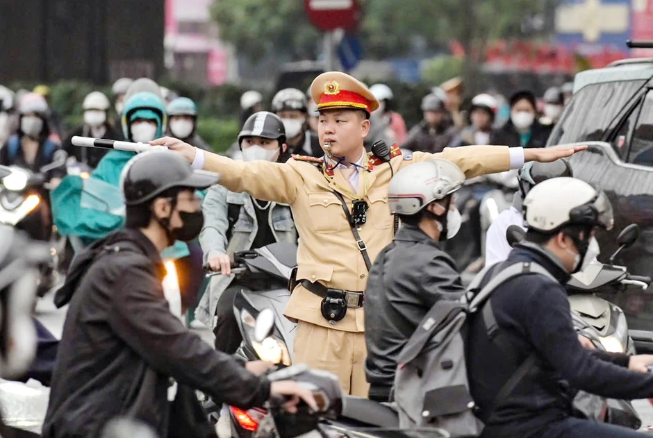 CSGT Hà Nội chủ động phương án bảo đảm trật tự, an toàn giao thông phục vụ ngày bầu cử CSGT Hà Nội chủ động phương án bảo đảm trật tự, an toàn giao thông phục vụ ngày bầu cử