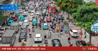 CSGT Hà Nội xử lý hàng loạt ô tô dừng đỗ sai quy định trên đường Nguyễn Trãi