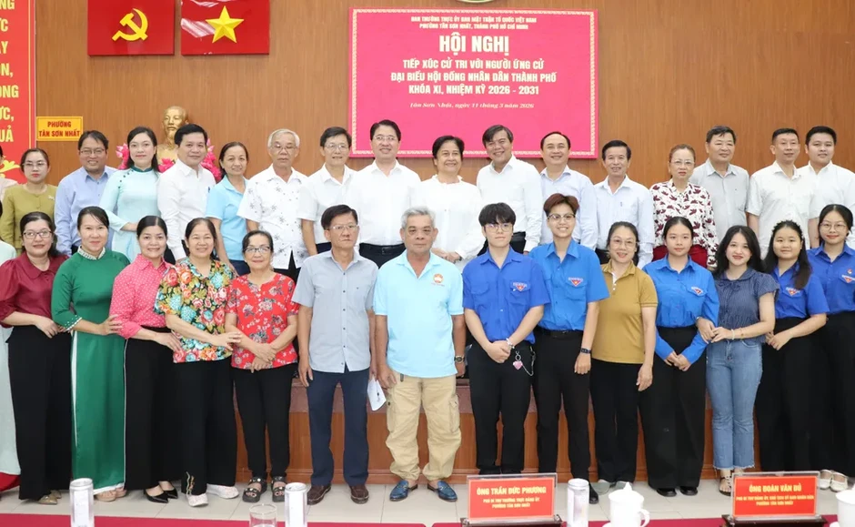 Cử tri phường Tân Sơn Nhất quan tâm việc làm cho thanh niên, chăm sóc người cao tuổi Cử tri phường Tân Sơn Nhất quan tâm việc làm cho thanh niên, chăm sóc người cao tuổi