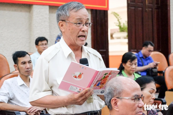 Cử tri TP.HCM kiến nghị tiếp tục tận dụng 'đất vàng' bỏ trống làm công viên Cử tri TP.HCM kiến nghị tiếp tục tận dụng 'đất vàng' bỏ trống làm công viên
