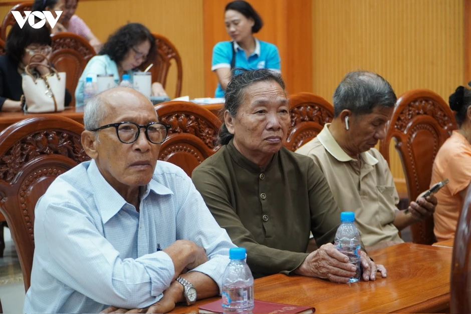 Cử tri TP.HCM: Nhiều kiến nghị kéo dài gây ảnh hưởng đến đời sống người dân Cử tri TP.HCM: Nhiều kiến nghị kéo dài gây ảnh hưởng đến đời sống người dân