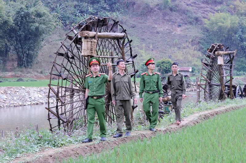 Cử tri vùng cao Sơn La kỳ vọng lớn trước ngày hội non sông Cử tri vùng cao Sơn La kỳ vọng lớn trước ngày hội non sông