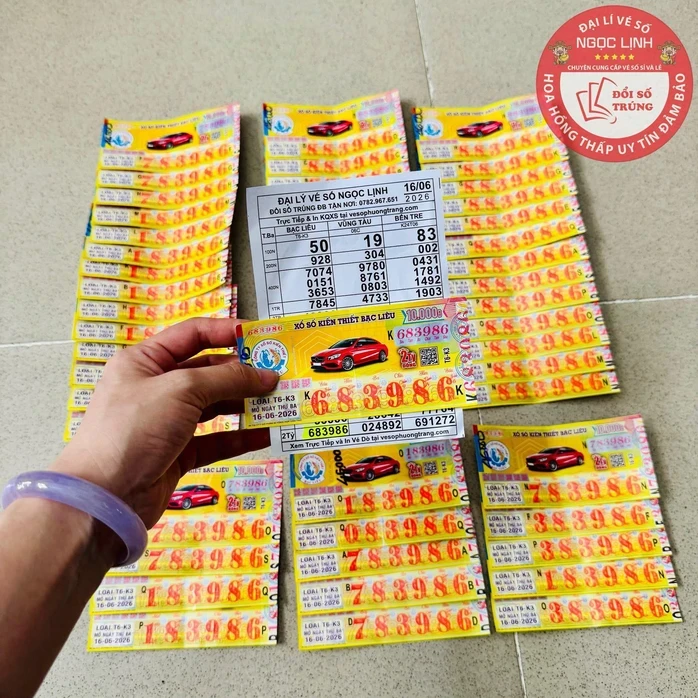 Cùng trúng 1 giải độc đắc xổ số miền Nam, khách hàng đổi thưởng ở 2 tỉnh Cùng trúng 1 giải độc đắc xổ số miền Nam, khách hàng đổi thưởng ở 2 tỉnh