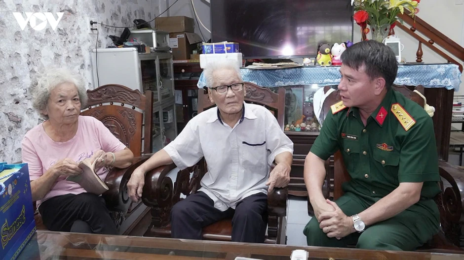 Cuốn sổ ghi danh liệt sĩ: Nguồn tư liệu quý dẫn đường tìm đồng đội Cuốn sổ ghi danh liệt sĩ: Nguồn tư liệu quý dẫn đường tìm đồng đội