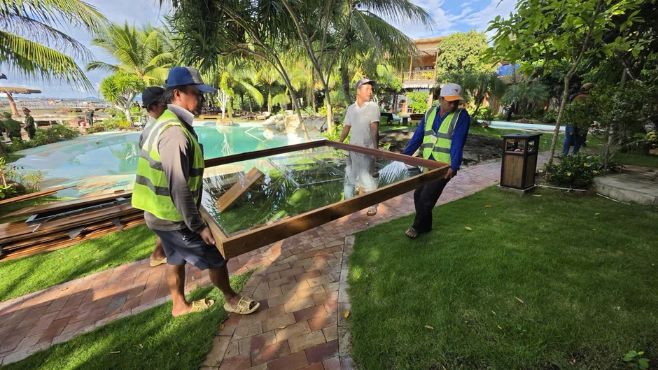 Cưỡng chế 9 căn bungalow xây dựng trái phép ở Phú Quốc Cưỡng chế 9 căn bungalow xây dựng trái phép ở Phú Quốc