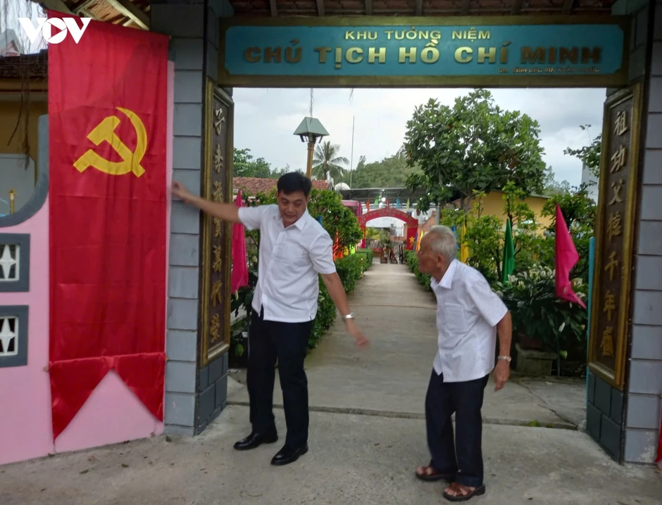 Cựu chiến binh 30 năm dựng khu tưởng niệm Bác Hồ ở Nam Nha Trang Cựu chiến binh 30 năm dựng khu tưởng niệm Bác Hồ ở Nam Nha Trang