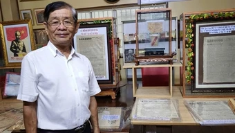 Cựu chiến binh với đam mê sưu tầm những kỷ vật của các kỳ bầu cử Quốc hội