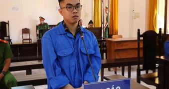 Cựu chuyên viên ngân hàng lừa đảo hơn 9 tỉ đồng