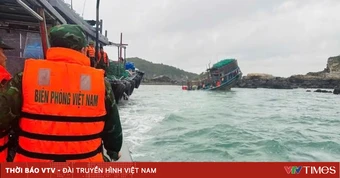 Cứu hộ 8 ngư dân gặp nạn trên vùng biển Cô Tô, Quảng Ninh