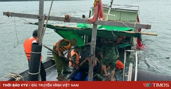 Cứu nạn thành công 3 ngư dân gặp nạn trên biển