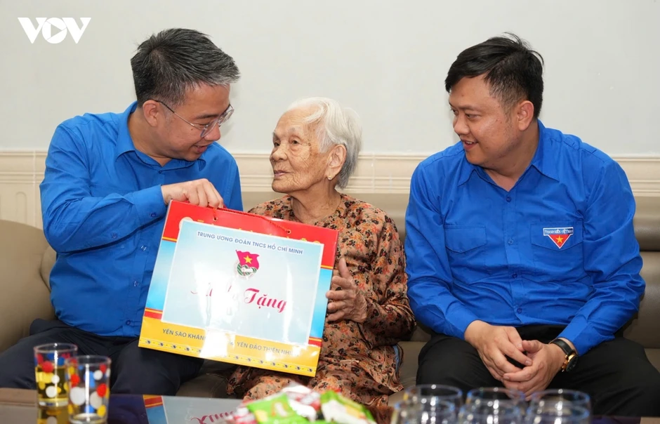 Đà Nẵng: 300.000 lượt đoàn viên, thanh niên tham gia Chiến dịch tình nguyện hè Đà Nẵng: 300.000 lượt đoàn viên, thanh niên tham gia Chiến dịch tình nguyện hè