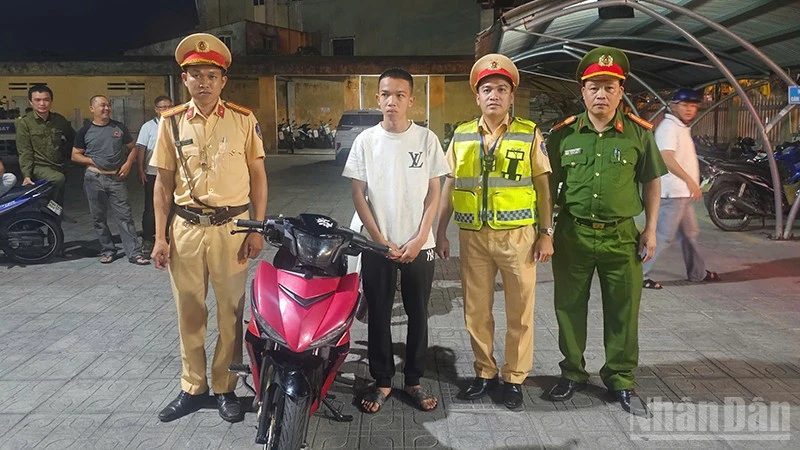 Đà Nẵng bảo đảm trật tự an toàn giao thông dịp lễ 30/4 và 1/5 Đà Nẵng bảo đảm trật tự an toàn giao thông dịp lễ 30/4 và 1/5