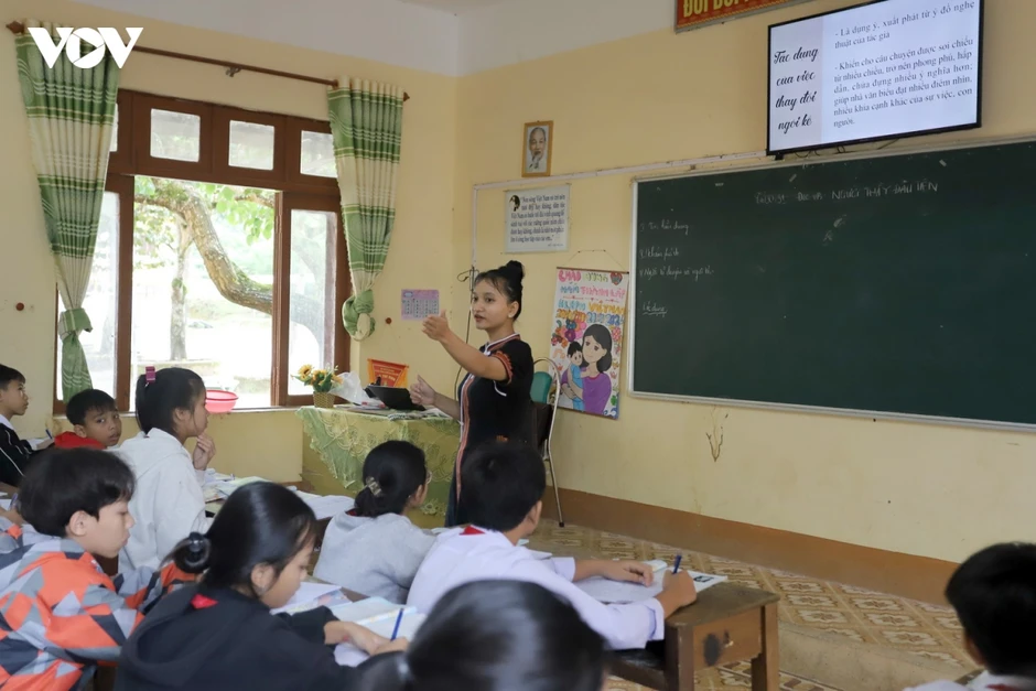 Đà Nẵng hỗ trợ tiền ăn, sách vở cho học sinh nội trú ở biên giới Đà Nẵng hỗ trợ tiền ăn, sách vở cho học sinh nội trú ở biên giới