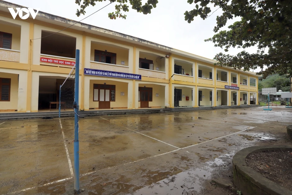 Đà Nẵng hỗ trợ tiền ăn, sách vở cho học sinh nội trú ở biên giới Đà Nẵng hỗ trợ tiền ăn, sách vở cho học sinh nội trú ở biên giới
