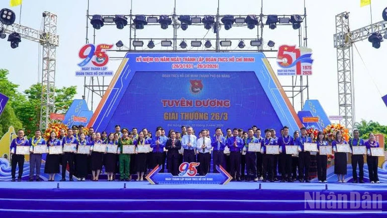 Đà Nẵng kỷ niệm 95 năm Ngày thành lập Đoàn Thanh niên Cộng sản Hồ Chí Minh Đà Nẵng kỷ niệm 95 năm Ngày thành lập Đoàn Thanh niên Cộng sản Hồ Chí Minh