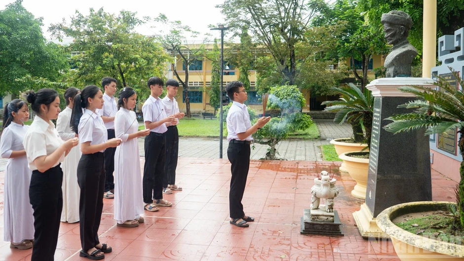 Đà Nẵng long trọng tổ chức Lễ kỷ niệm 150 năm Ngày sinh cụ Huỳnh Thúc Kháng Đà Nẵng long trọng tổ chức Lễ kỷ niệm 150 năm Ngày sinh cụ Huỳnh Thúc Kháng