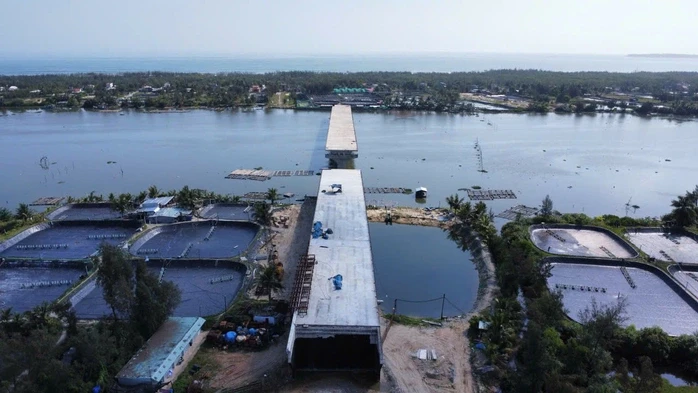 Đà Nẵng ra "tối hậu thư" với loạt cây cầu thiếu đường dẫn