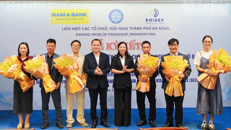 Đà Nẵng: Sáu tổ chức phi chính phủ nước ngoài cam kết tài trợ gần 70 tỷ đồng Đà Nẵng: Sáu tổ chức phi chính phủ nước ngoài cam kết tài trợ gần 70 tỷ đồng