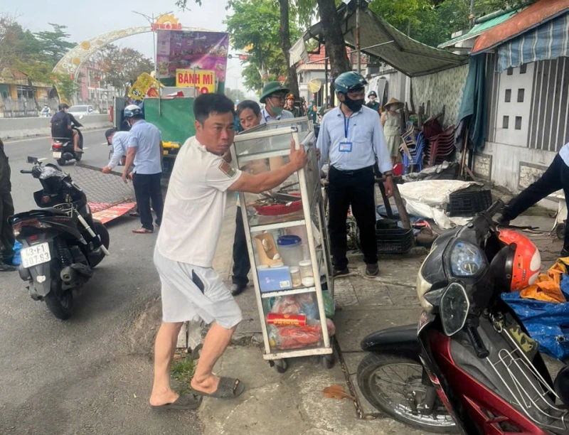 Đà Nẵng “siết vỉa hè”, quyết tâm trả lại không gian xanh cho đô thị Đà Nẵng “siết vỉa hè”, quyết tâm trả lại không gian xanh cho đô thị