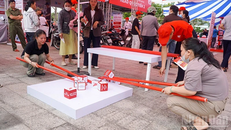 Đà Nẵng: Sôi nổi "Ngày hội gắn kết đoàn viên, người lao động" năm 2026 Đà Nẵng: Sôi nổi "Ngày hội gắn kết đoàn viên, người lao động" năm 2026