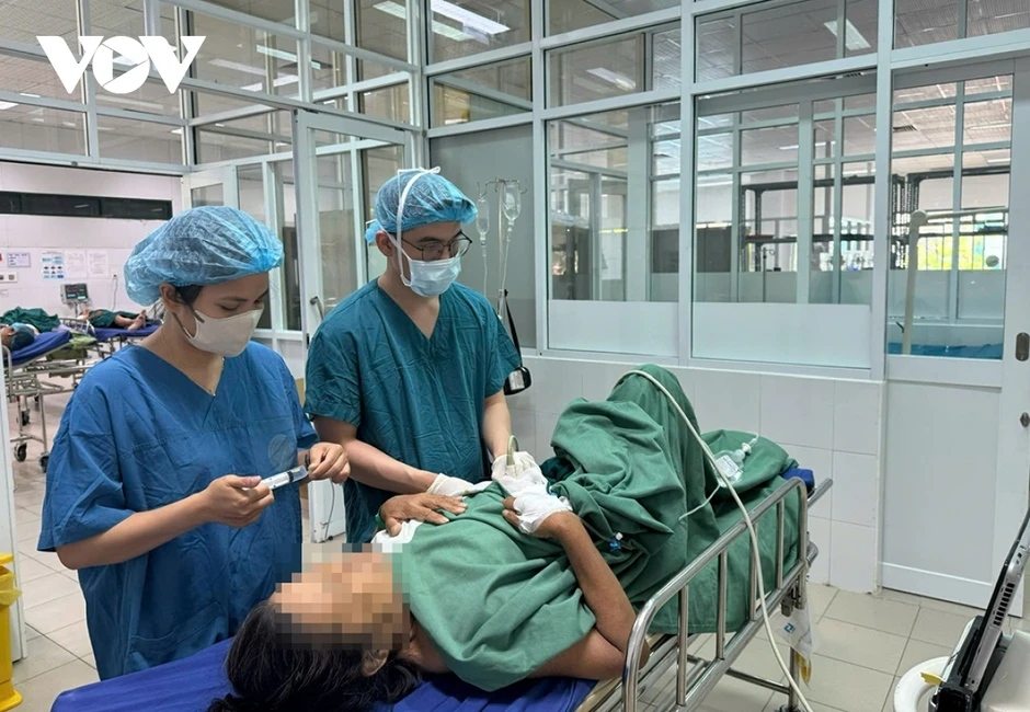 Đà Nẵng tăng cường bác sĩ trực, đảm bảo phục vụ khám chữa bệnh ngày Lễ Đà Nẵng tăng cường bác sĩ trực, đảm bảo phục vụ khám chữa bệnh ngày Lễ