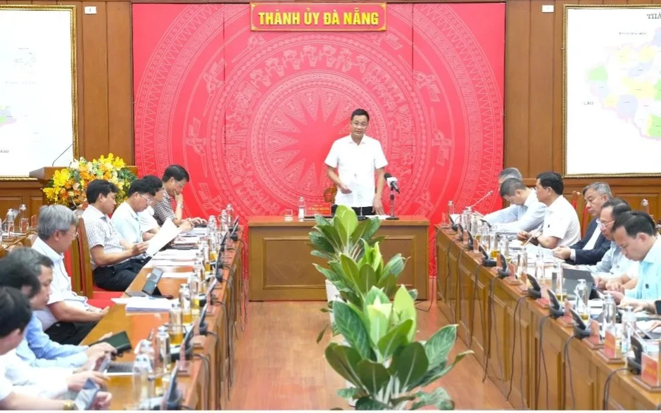 Đà Nẵng thúc đẩy nhanh chuyển đổi số dựa trên nền tảng dữ liệu Đà Nẵng thúc đẩy nhanh chuyển đổi số dựa trên nền tảng dữ liệu