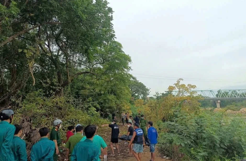 Đã tìm thấy thi thể nam thanh niên mất tích dưới sông ở Lâm Đồng Đã tìm thấy thi thể nam thanh niên mất tích dưới sông ở Lâm Đồng