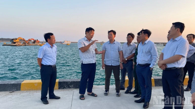 Đặc khu Phú Quý cần quy hoạch bài bản để tăng tốc phát triển Đặc khu Phú Quý cần quy hoạch bài bản để tăng tốc phát triển