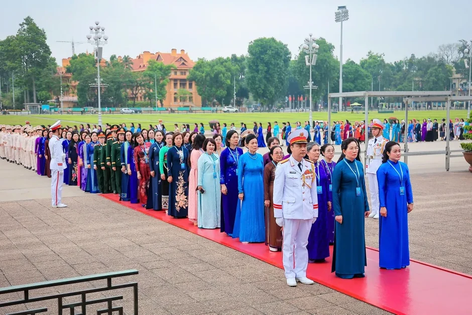 Đại hội đại biểu Phụ nữ toàn quốc lần thứ XIV bước vào ngày làm việc đầu tiên