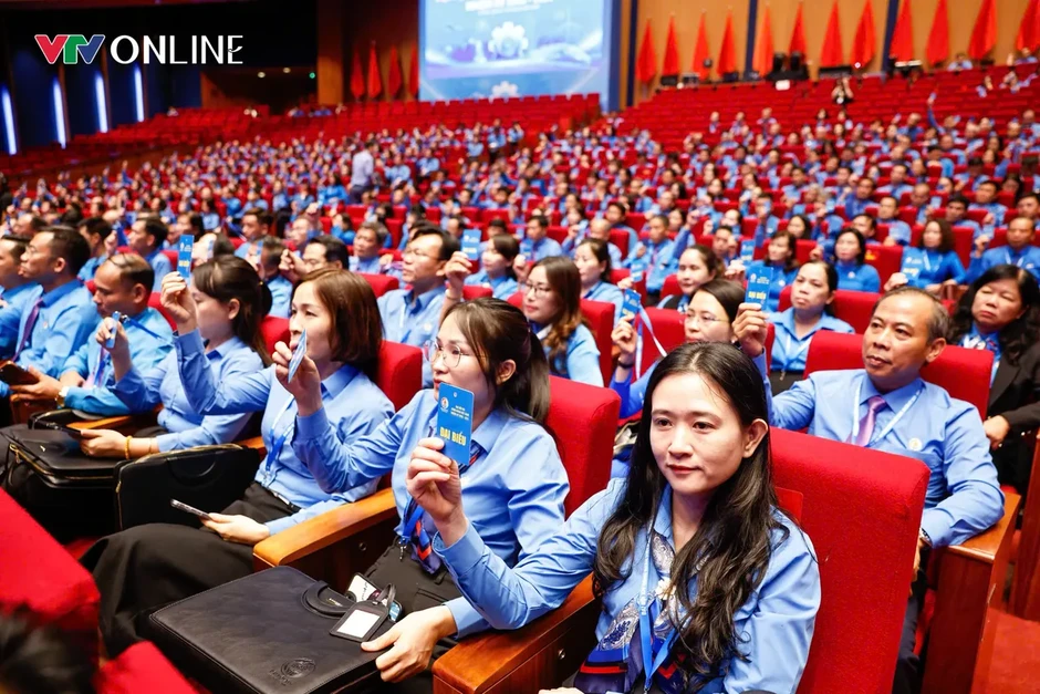 Đại hội XIV Công đoàn Việt Nam khai mạc phiên thứ nhất, báo cáo sửa đổi Điều lệ Đại hội XIV Công đoàn Việt Nam khai mạc phiên thứ nhất, báo cáo sửa đổi Điều lệ