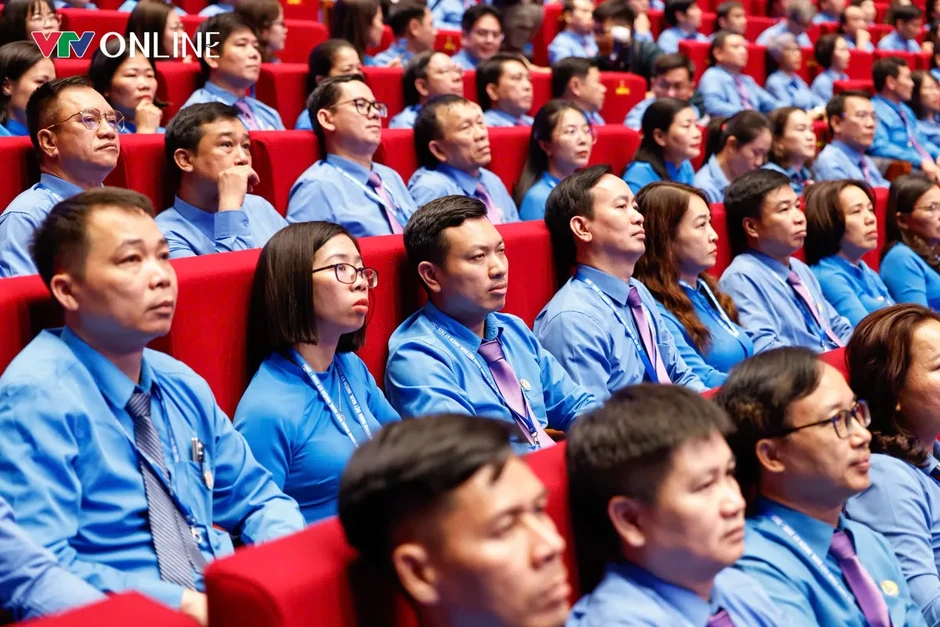 Đại hội XIV Công đoàn Việt Nam khai mạc phiên thứ nhất, báo cáo sửa đổi Điều lệ Đại hội XIV Công đoàn Việt Nam khai mạc phiên thứ nhất, báo cáo sửa đổi Điều lệ