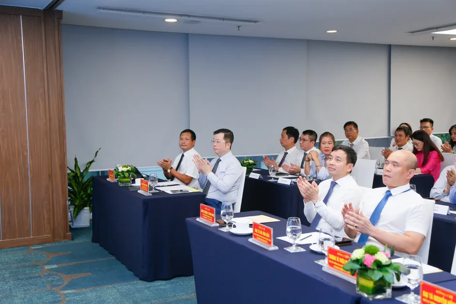Đài THVN trao Bằng khen cho lực lượng triệt phá các đường dây xâm phạm bản quyền số Đài THVN trao Bằng khen cho lực lượng triệt phá các đường dây xâm phạm bản quyền số
