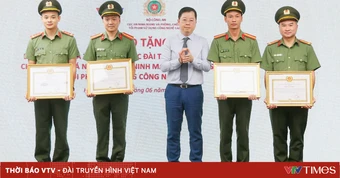 Đài THVN trao Bằng khen cho lực lượng triệt phá các đường dây xâm phạm bản quyền số