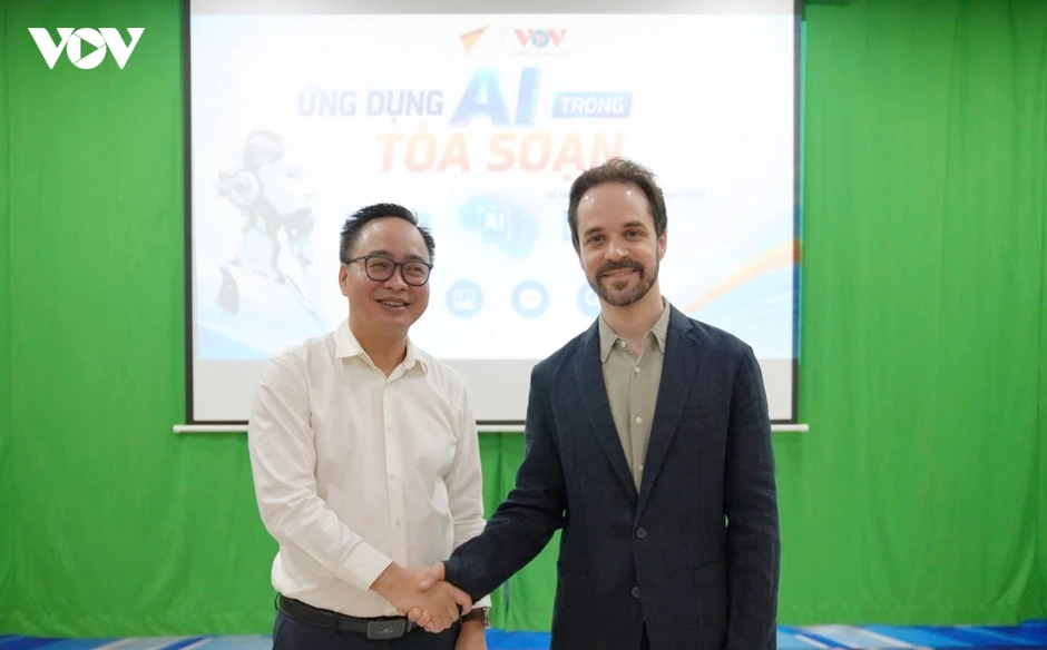 Đài Tiếng nói Việt Nam tổ chức khóa tập huấn “Ứng dụng AI trong tòa soạn” Đài Tiếng nói Việt Nam tổ chức khóa tập huấn “Ứng dụng AI trong tòa soạn”