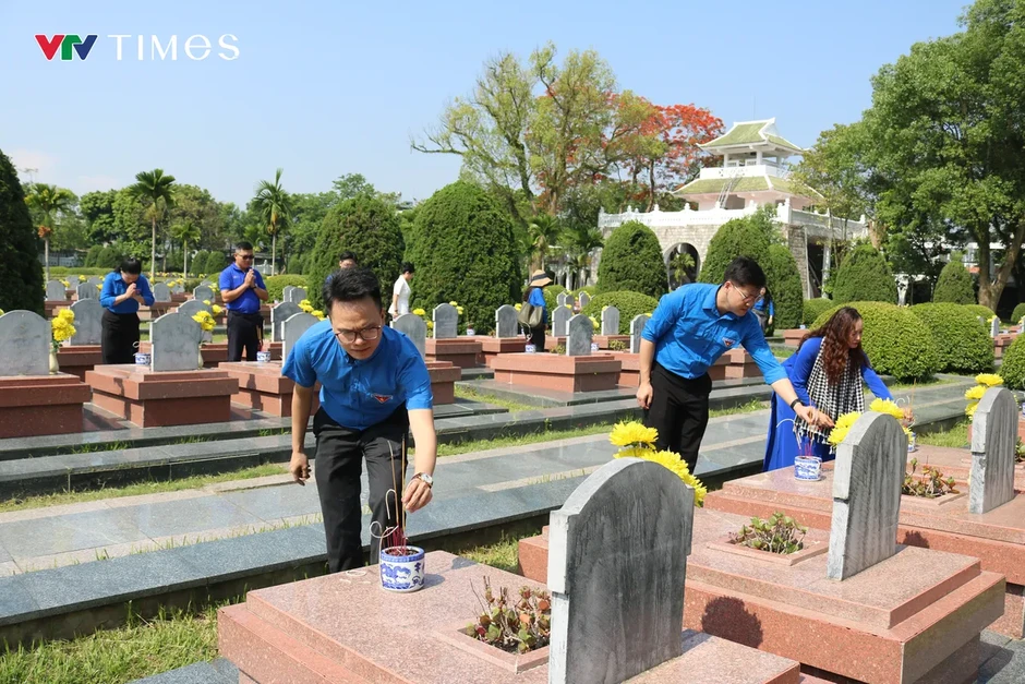 Đài Truyền hình Việt Nam tri ân các Anh hùng liệt sĩ và chiến sĩ Điện Biên Đài Truyền hình Việt Nam tri ân các Anh hùng liệt sĩ và chiến sĩ Điện Biên