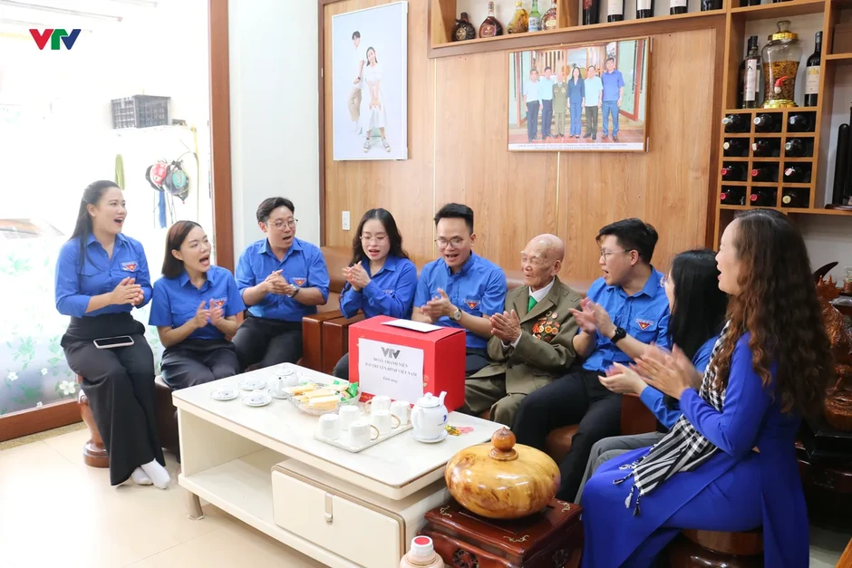Đài Truyền hình Việt Nam tri ân các Anh hùng liệt sĩ và chiến sĩ Điện Biên Đài Truyền hình Việt Nam tri ân các Anh hùng liệt sĩ và chiến sĩ Điện Biên