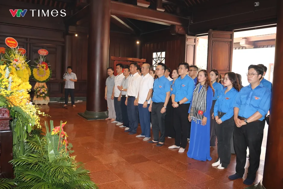 Đài Truyền hình Việt Nam tri ân các Anh hùng liệt sĩ và chiến sĩ Điện Biên Đài Truyền hình Việt Nam tri ân các Anh hùng liệt sĩ và chiến sĩ Điện Biên