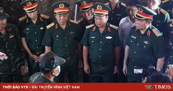 Đại tướng Nguyễn Trọng Nghĩa kiểm tra công tác tìm kiếm hài cốt liệt sĩ tại Công viên Lê Thị Riêng
