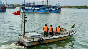 Đắk Lắk: Điểm tựa cho ngư dân vươn khơi bám biển