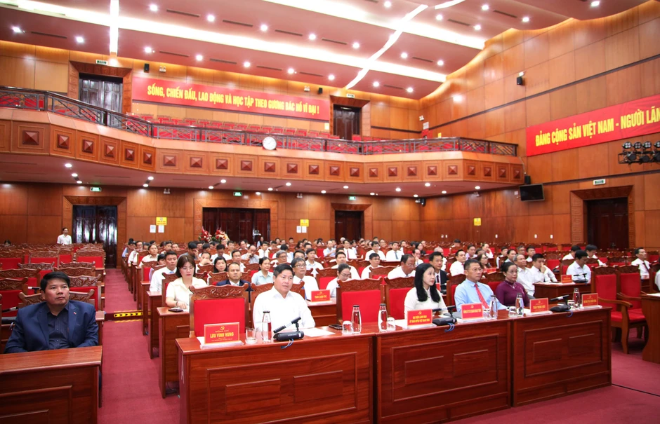 Đắk Lắk điều động, luân chuyển, bổ nhiệm nhiều cán bộ lãnh đạo Đắk Lắk điều động, luân chuyển, bổ nhiệm nhiều cán bộ lãnh đạo