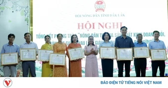 Đắk Lắk phát động phong trào nông dân thi đua gắn với chuyển đổi số