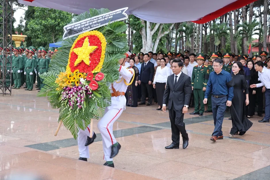 Đắk Lắk tổ chức lễ truy điệu, an táng 27 hài cốt liệt sĩ Đắk Lắk tổ chức lễ truy điệu, an táng 27 hài cốt liệt sĩ