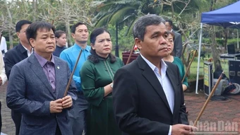 Dâng hương tưởng niệm 58 năm ngày 504 người dân Sơn Mỹ bị thảm sát