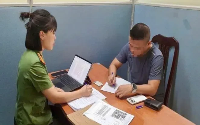 Đăng thông tin sai sự thật về sắp xếp đơn vị hành chính Hà Nội, một người bị phạt 12,5 triệu đồng Đăng thông tin sai sự thật về sắp xếp đơn vị hành chính Hà Nội, một người bị phạt 12,5 triệu đồng