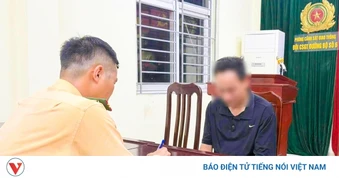 Danh tính người điều khiển ô tô ủi một CSGT rồi tăng ga bỏ chạy trên phố Hà Nội