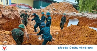 Đào móng xây trường học, phát hiện quả bom nặng 250kg còn nguyên kíp nổ
