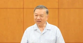 Đặt công nghiệp hàng hải đúng vị trí trong chiến lược xây dựng Việt Nam thành quốc gia biển mạnh