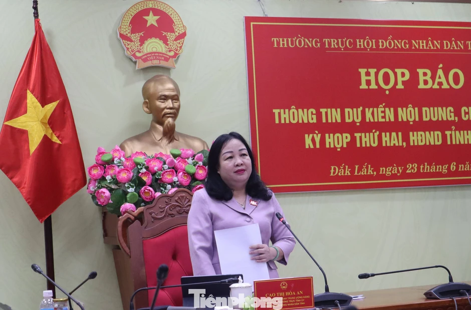 Đất đai, dự án chậm tiến độ, ma túy... sắp làm 'nóng' nghị trường HĐND Đất đai, dự án chậm tiến độ, ma túy... sắp làm 'nóng' nghị trường HĐND